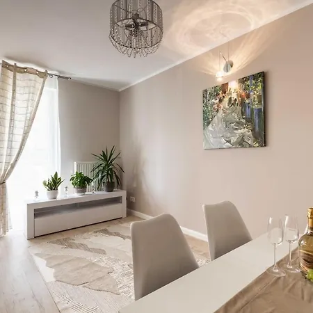 Centrum On Dlugie Apartamento *